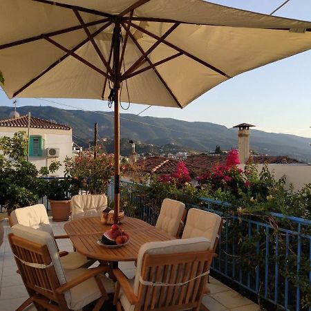 Aquarella-Stylish Veranda Apartment In Centre Of Poros Town מראה חיצוני תמונה