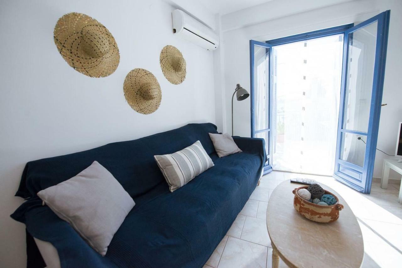 Aquarella-Stylish Veranda Apartment In Centre Of Poros Town מראה חיצוני תמונה