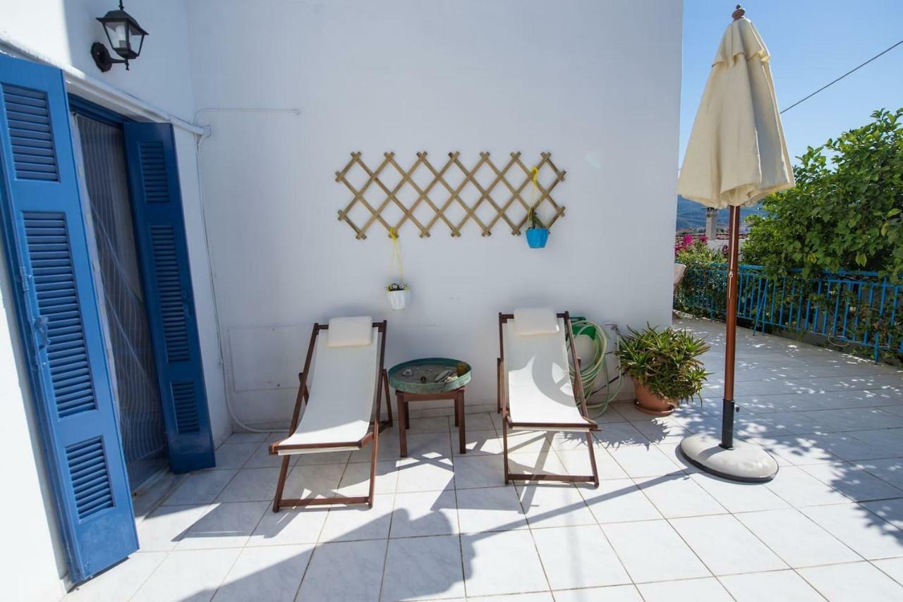 Aquarella-Stylish Veranda Apartment In Centre Of Poros Town מראה חיצוני תמונה