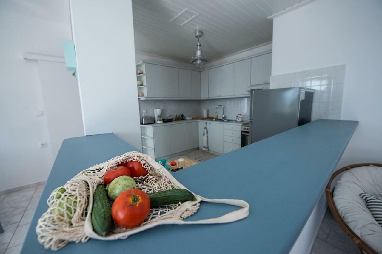 Aquarella-Stylish Veranda Apartment In Centre Of Poros Town מראה חיצוני תמונה