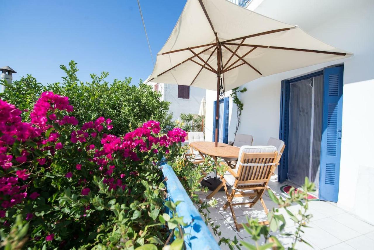 Aquarella-Stylish Veranda Apartment In Centre Of Poros Town מראה חיצוני תמונה
