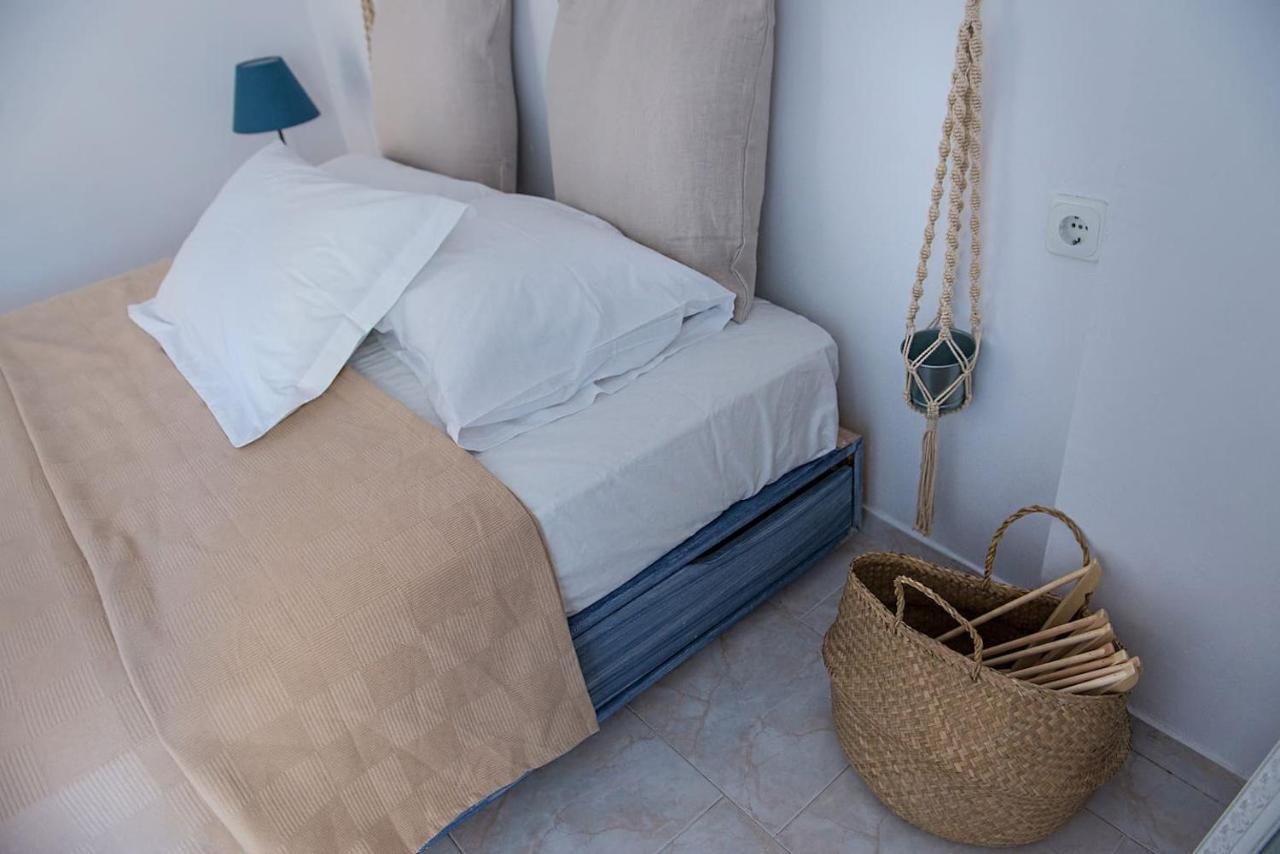 Aquarella-Stylish Veranda Apartment In Centre Of Poros Town מראה חיצוני תמונה
